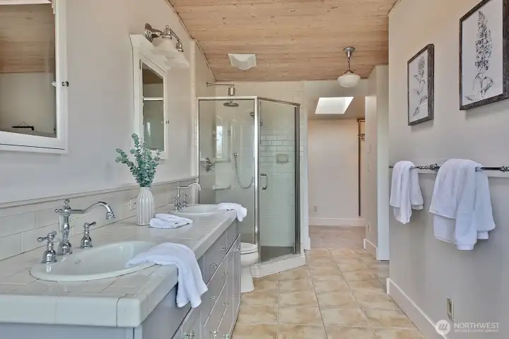 Upper Primary bathroom.