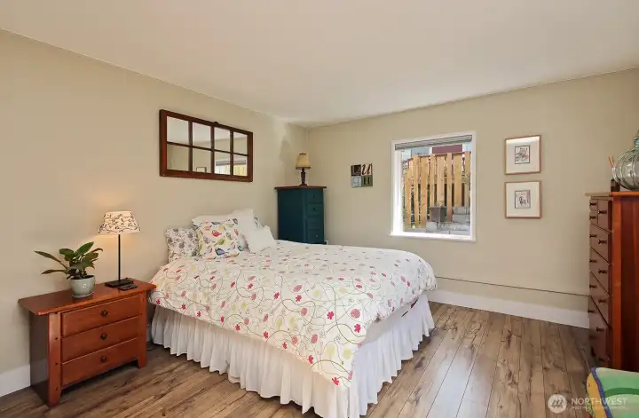ADU - Spacious Bedroom and closet.