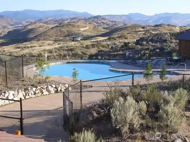 Community Pool Community Pool
