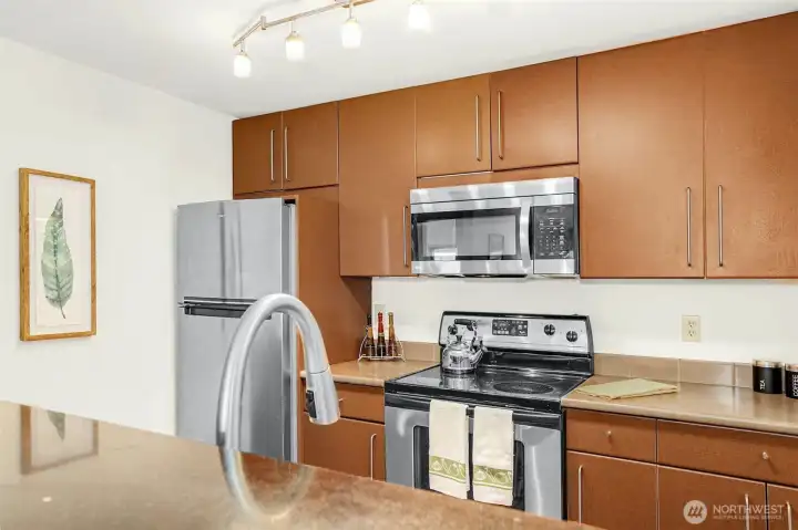 Great kitchen.