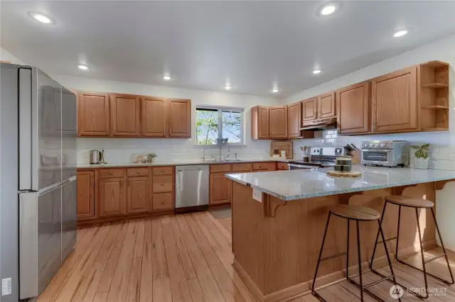 So much counter space! I can smell the cookies now!