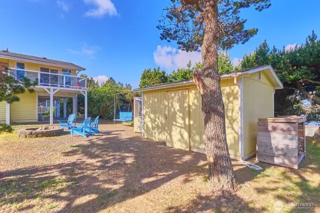 Space to spread out, relax and enjoy this beautiful spot on the Cool Coast.