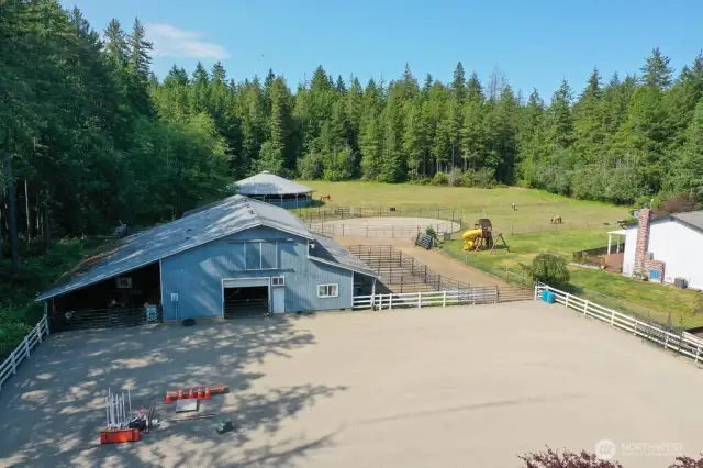 Barn with equipment carport