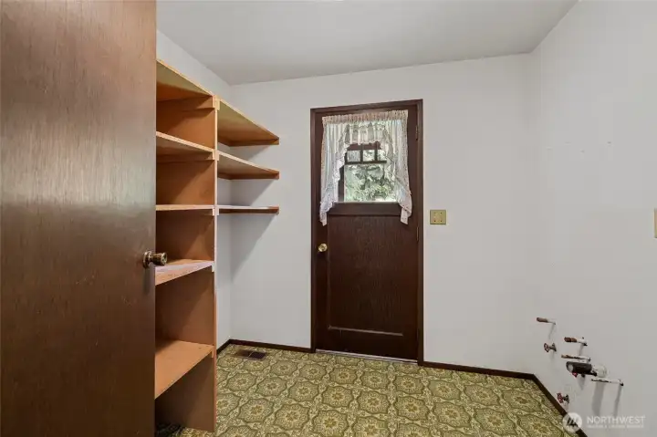 Main level laundry