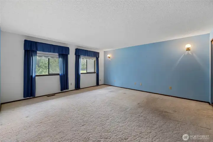 Primary bedroom