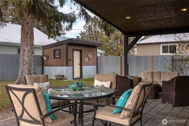 It's a great setting for backyard BBQs or your morning coffee.