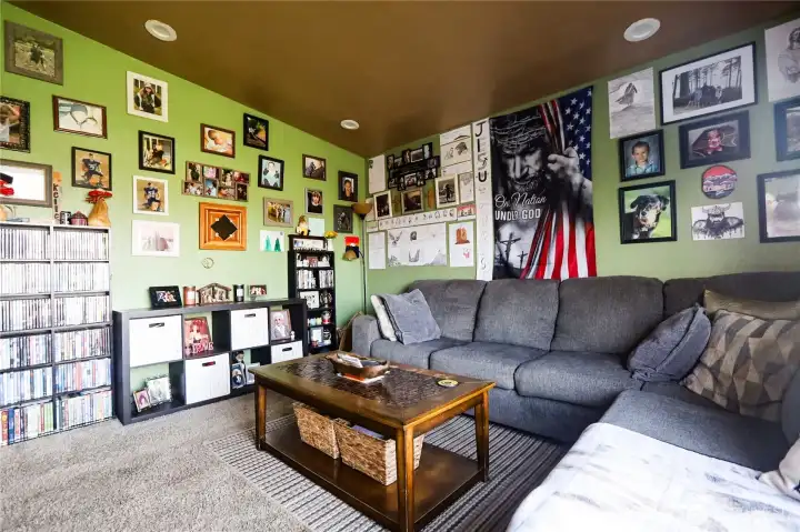 Comfortable living room