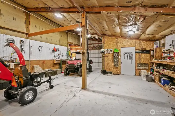 Flex Spaces | Additional Utility, Feed & Storage Spaces Flex Spaces | Additional Utility, Feed & Storage Spaces