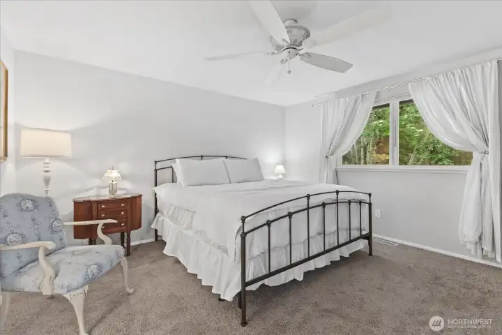 Primary bedroom. Primary bedroom.