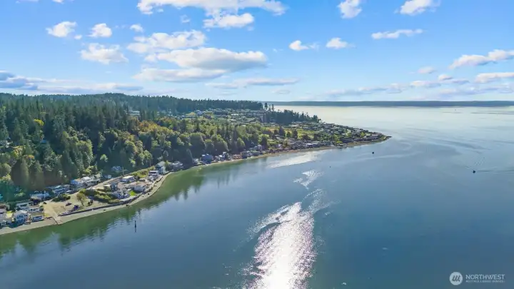 Enjoy Parks, golfing, beaches & more.. Welcome to Island life! Enjoy Parks, golfing, beaches & more.. Welcome to Island life!