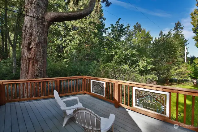 Another view that includes the magnificent cedar that stands tall alongside your Langley cottage.