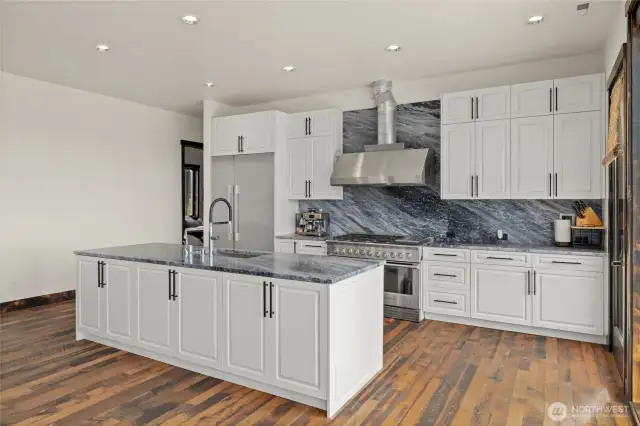 Beautiful counters and backsplash