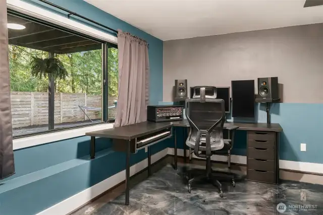 Second office or optional bedroom downstairs