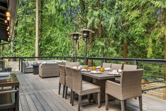Large deck for entertaining, including a TV