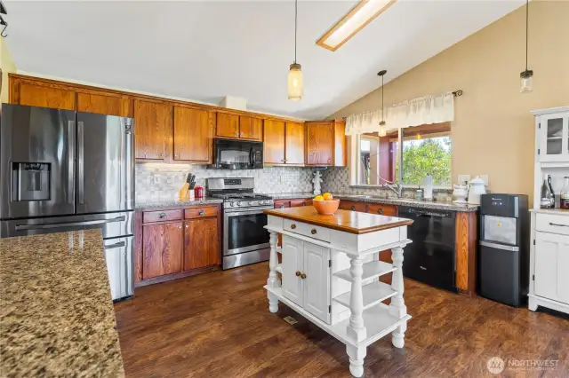 Beautiful large kitchen