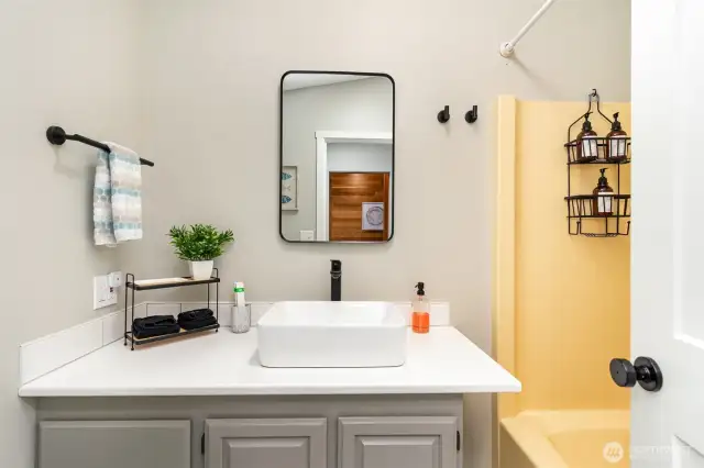 Full main floor bathroom has had a refresh!