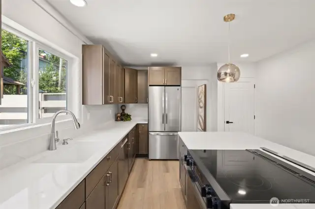 The brand new kitchen is waiting for new owners!
