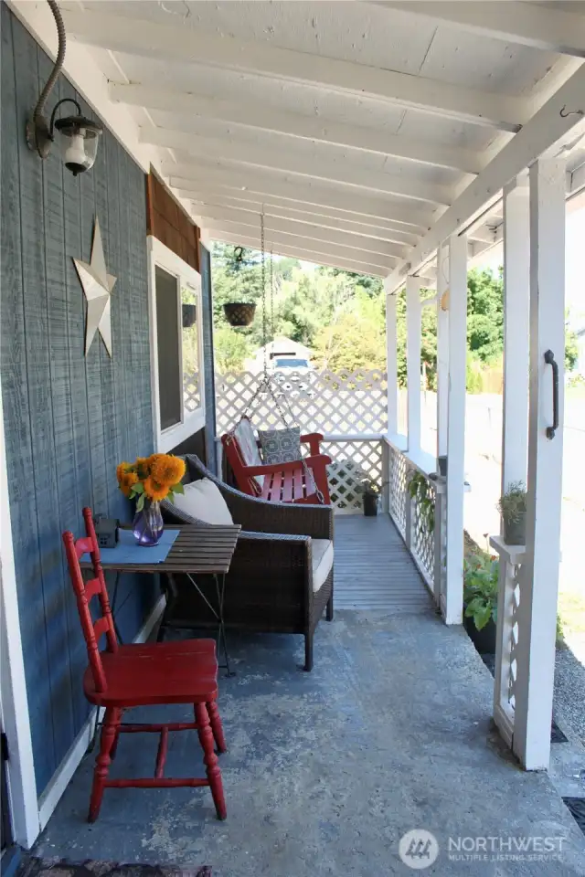 Side porch