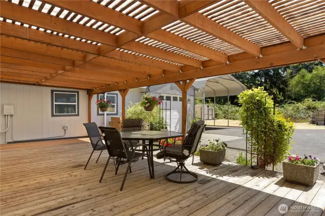 Deck
