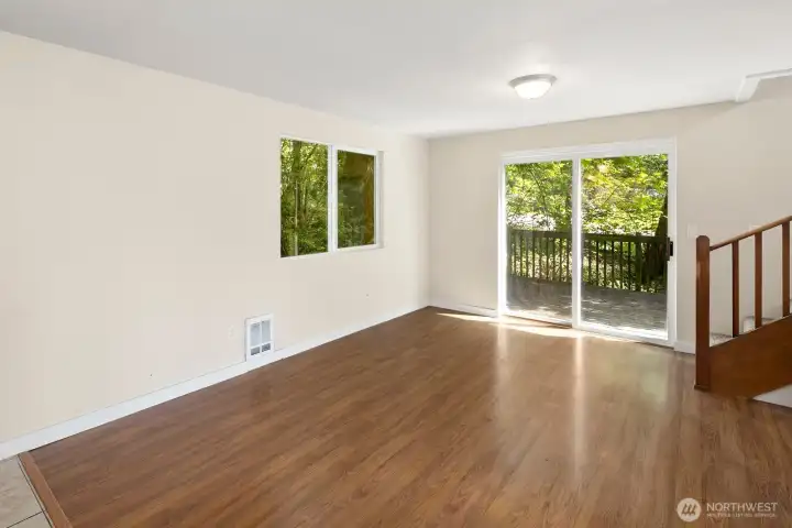 Slider to huge side deck