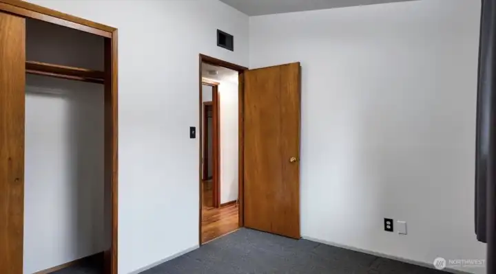 Third guest bedroom/potential office space