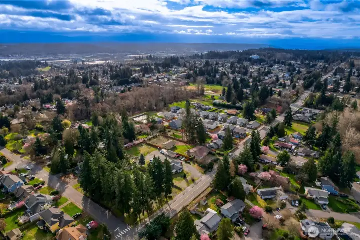 Another view over looking the Valley.  Schools and shopping are near by