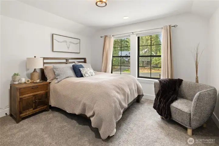 Upstairs-Bedroom 4 Ensuite