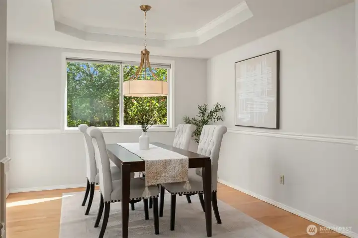 Quaint Dining Room - Seats a Party of 10 or More