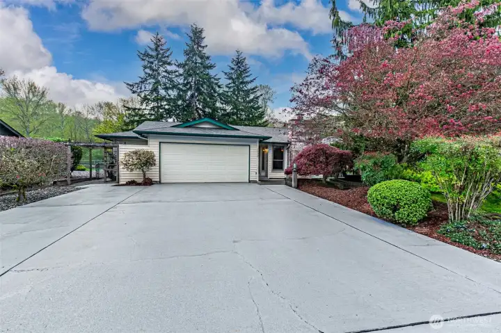 Spacious driveway with room for RV parking