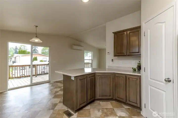 Kitchen to Dining room