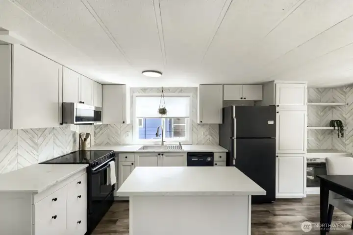 Lots of kitchen counter space