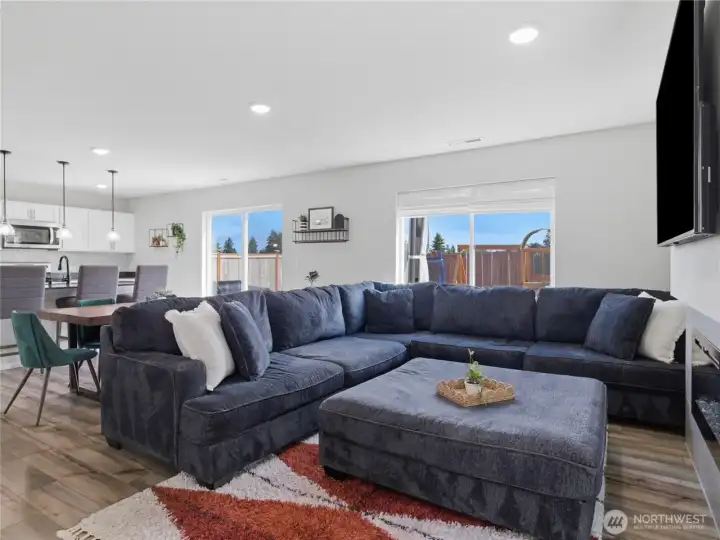 Don't be deceived by the size- this is a GIANT sectional! Don't be deceived by the size- this is a GIANT sectional!