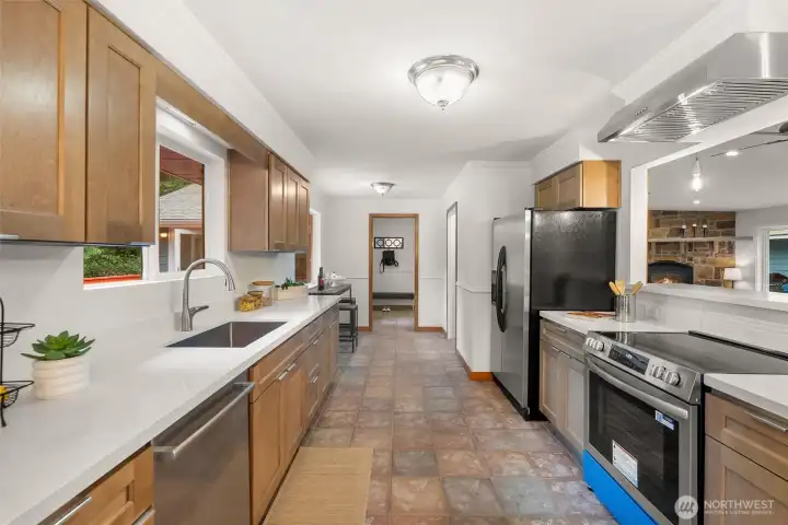 Plentry of counter space and abundant cabinetry.  All appliances stay with the home.