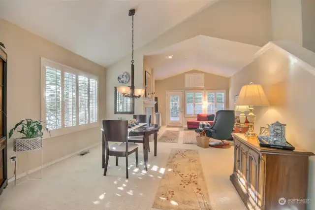 Amazing floorplan with spacious dining room w/ vaulted ceilings open to the large living room. Kitchen just thru the doorway