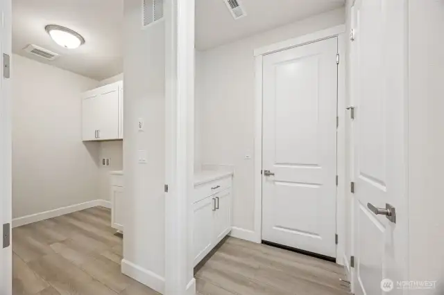 Main Floor Utility Room
