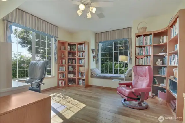 Office/ Library