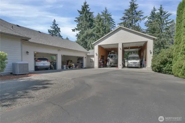 3 Car Attached Garage & 30x40 RV Garage with Pull Through Doors