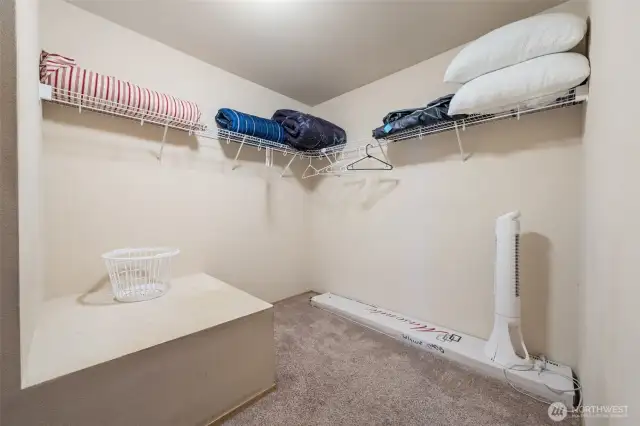 Primary walk-in-closet