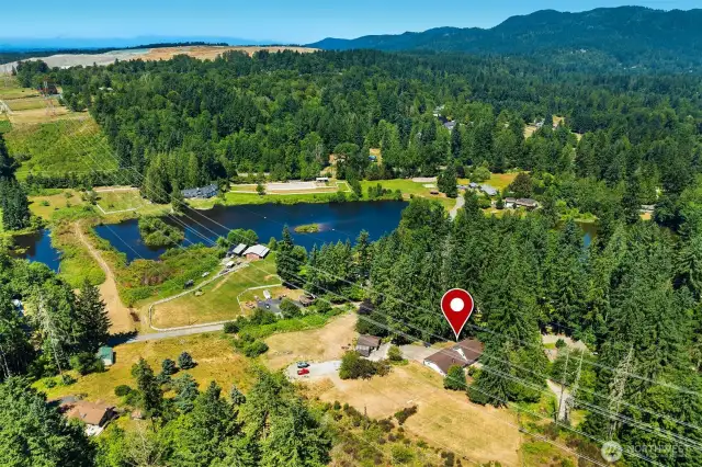 Close to the privately owned lakes that everyone in Four lakes can partake in.