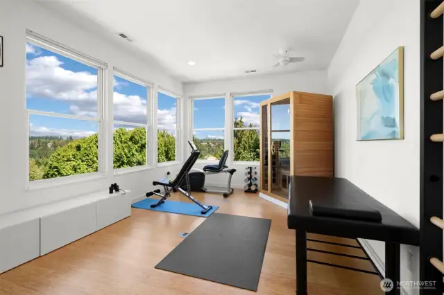 Bonus Room - Upper