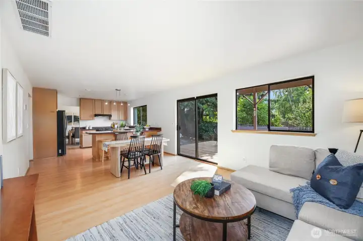Rec. or TV room off Kitchen.