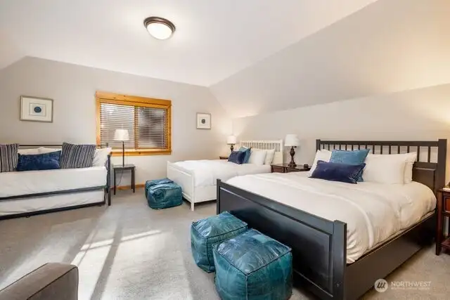 adu sleeping area everything here stays with purchase of home