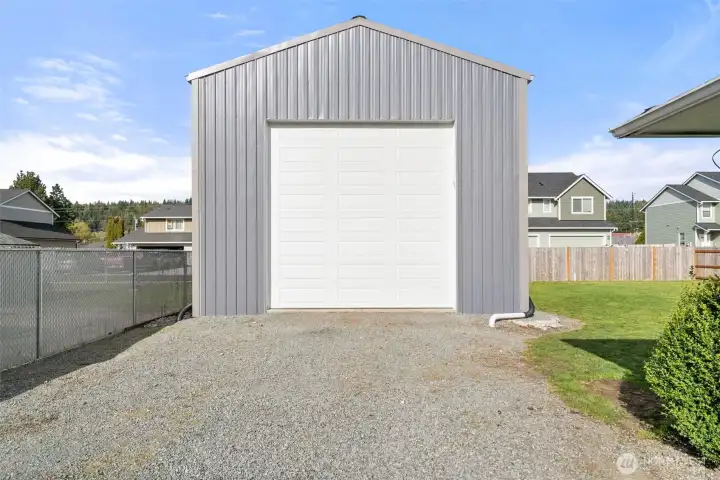 Level gravel space for RV near the RV hookups