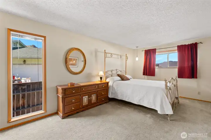 Spacious primary bedroom