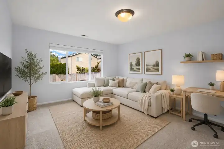 Bonus room virtually staged