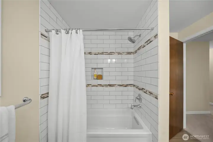 Top floor main bath. Top floor main bath.
