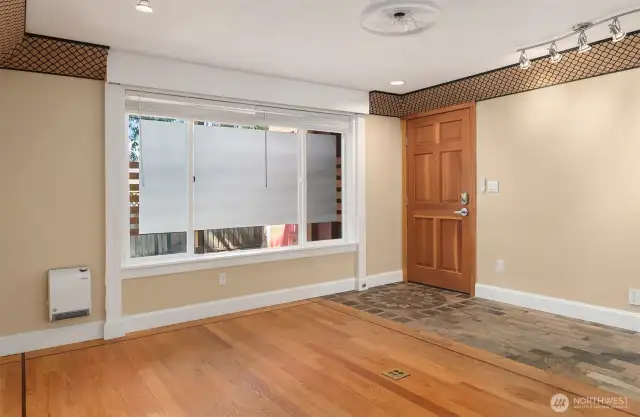 Unti 2 Living Room