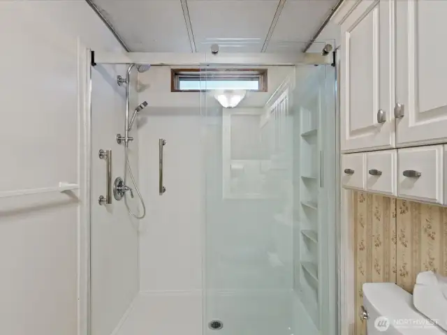 3/4 bath.