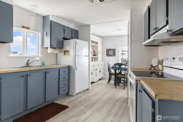 Plenty of space to prep and store your goods.