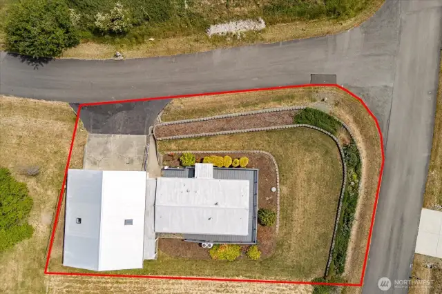 Awesome corner lot.